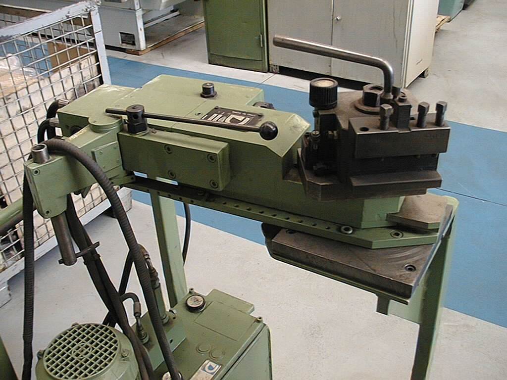 TA 80